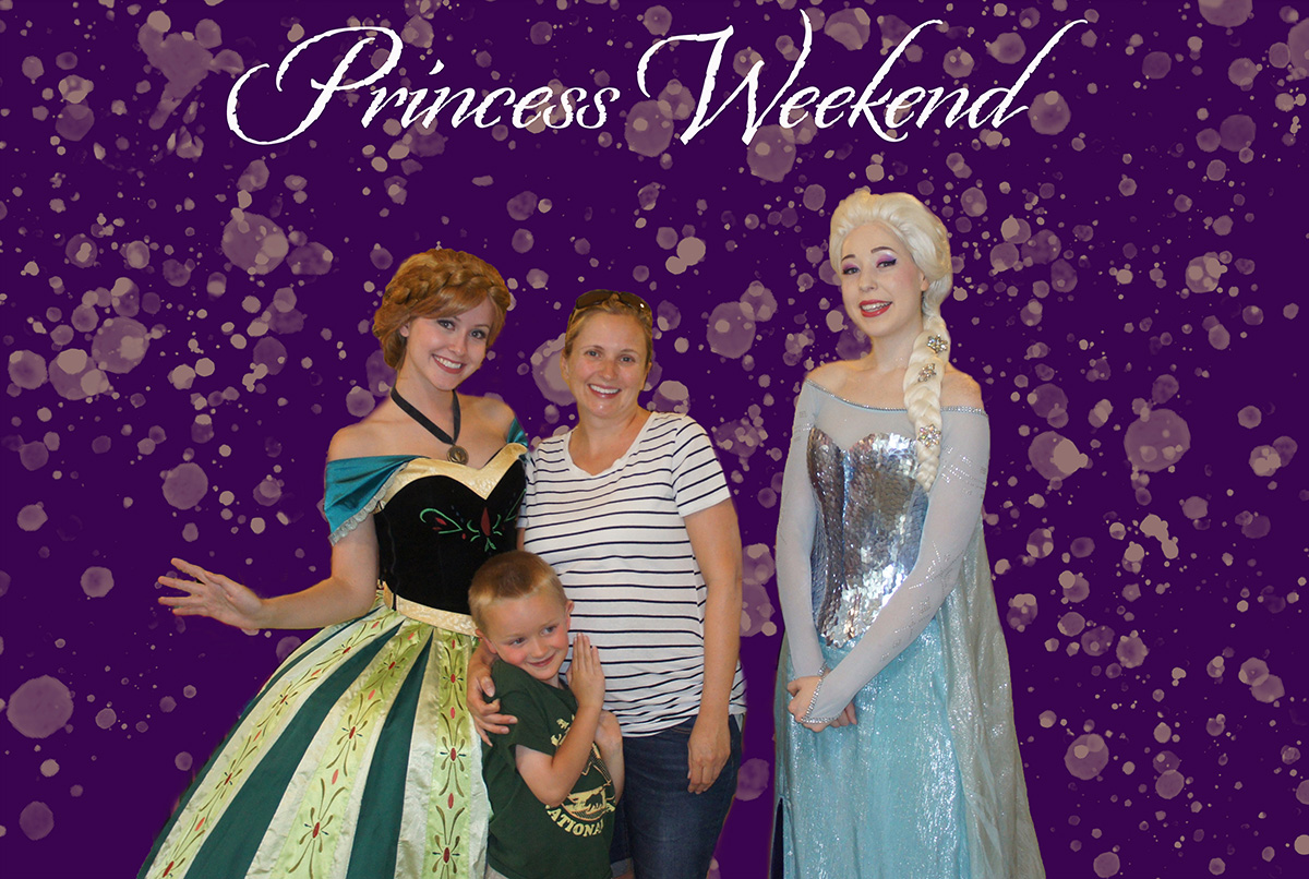 photoshoot of mom and child with princesses